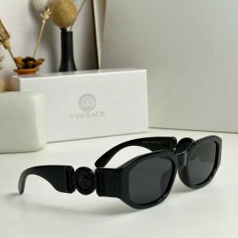 Picture of Versace Sunglasses _SKUfw52452343fw